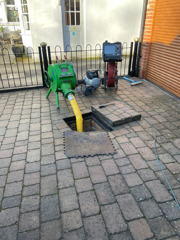 Drain Lining Portsmouth Hampshire - blocked drains treatment plants septic tanks installation soakaways cctv Petersfield Winchester Alton