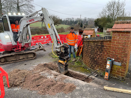 Sewage Connection Winchester Hampshire - blocked drains treatment plant installation soakaways cctv Haslemere Petersfield Winchester Alton
