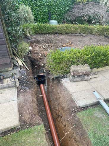 Sewage Treatment Plant Alton - blocked drains treatment plants septic tanks installation soakaways cctv Petersfield Winchester Alton