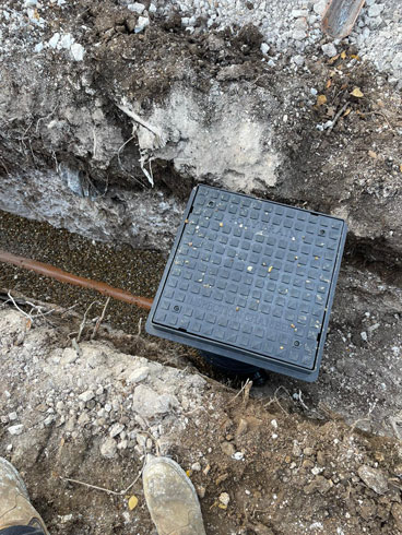 Sewage Treatment Plant Four Marks - blocked drains treatment plants septic tanks installation soakaways cctv Petersfield Winchester Alton