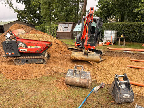Drainage Installation Petersfield Hampshire - blocked drains treatment plants installation soakaways cctv Petersfield Winchester Alton