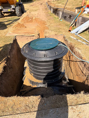 Sewage Treatment Plant Esher - blocked drains treatment plants septic tanks installation soakaways cctv Petersfield Winchester Alton